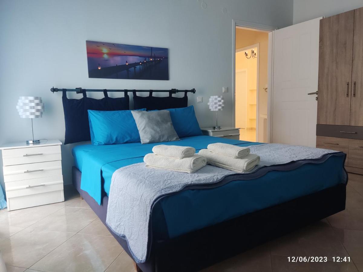 Delphitea Philoxenia Apartment ภายนอก รูปภาพ