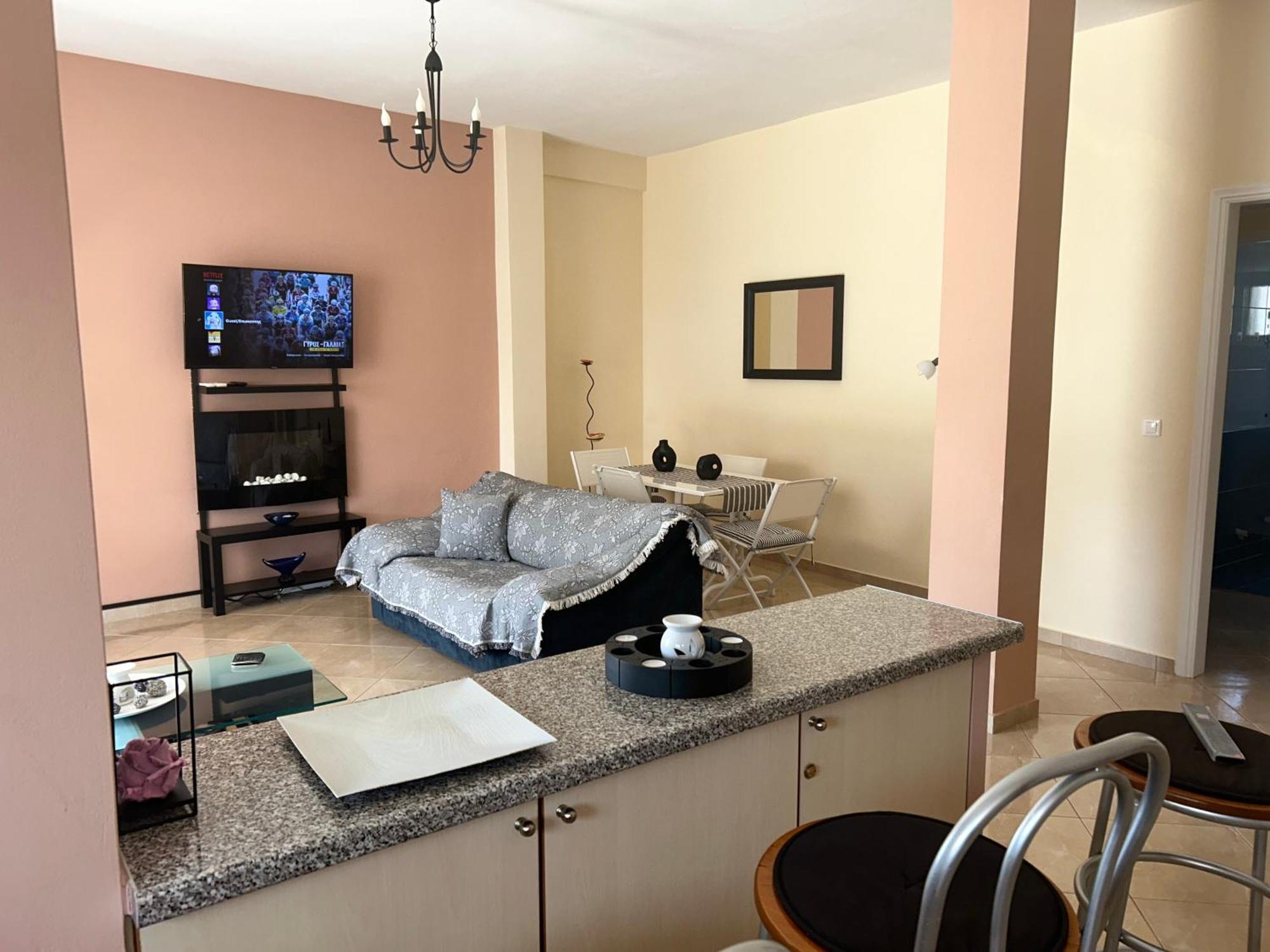 Delphitea Philoxenia Apartment ภายนอก รูปภาพ