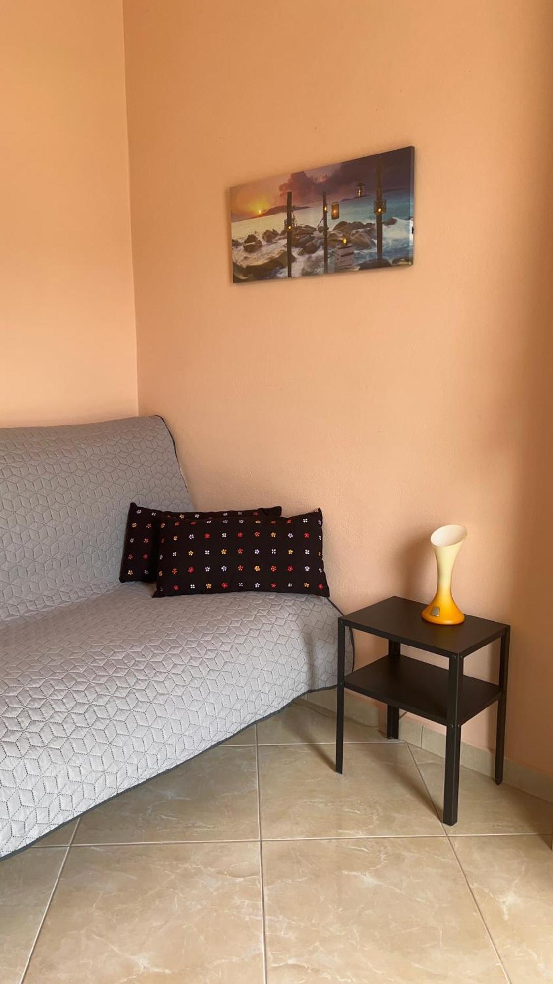 Delphitea Philoxenia Apartment ภายนอก รูปภาพ