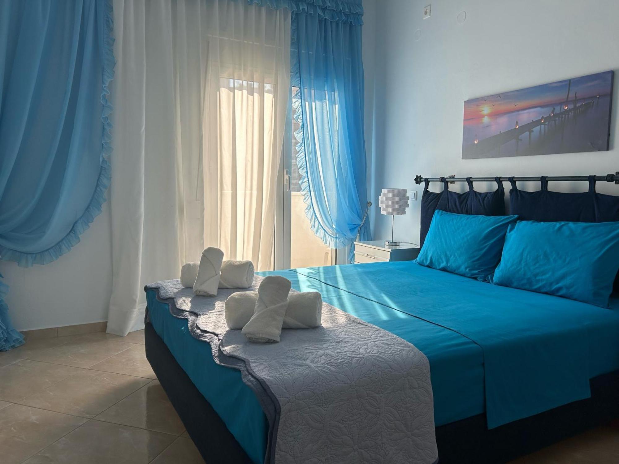 Delphitea Philoxenia Apartment ภายนอก รูปภาพ