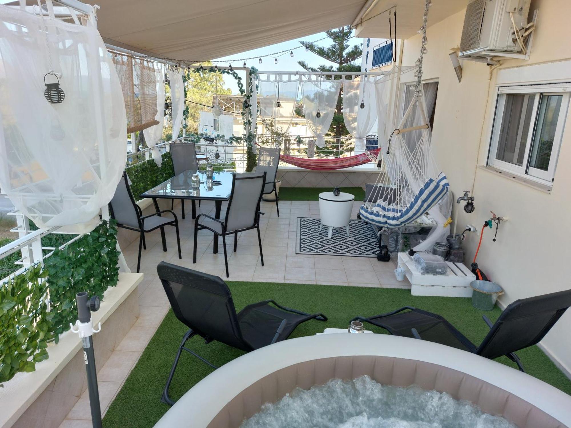 Delphitea Philoxenia Apartment ภายนอก รูปภาพ