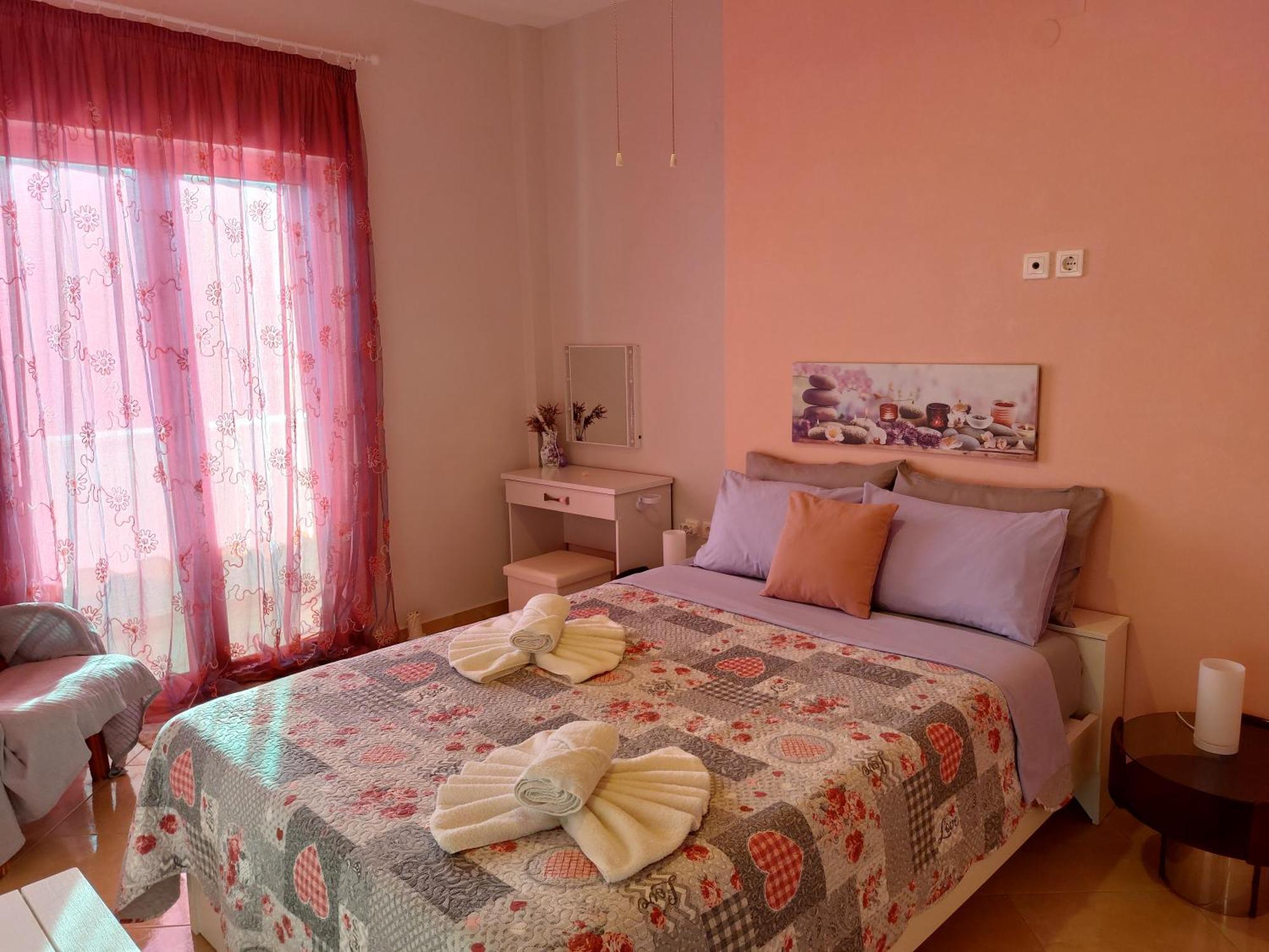 Delphitea Philoxenia Apartment ภายนอก รูปภาพ